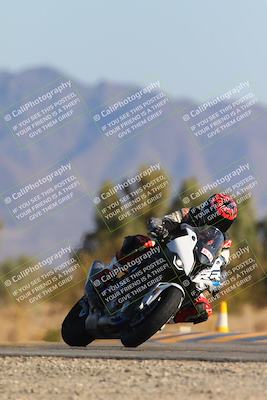 media/Jan-18-2024-Racers Edge (Thu) [[008952c709]]/B Group/Session 4 (Turn 7)/